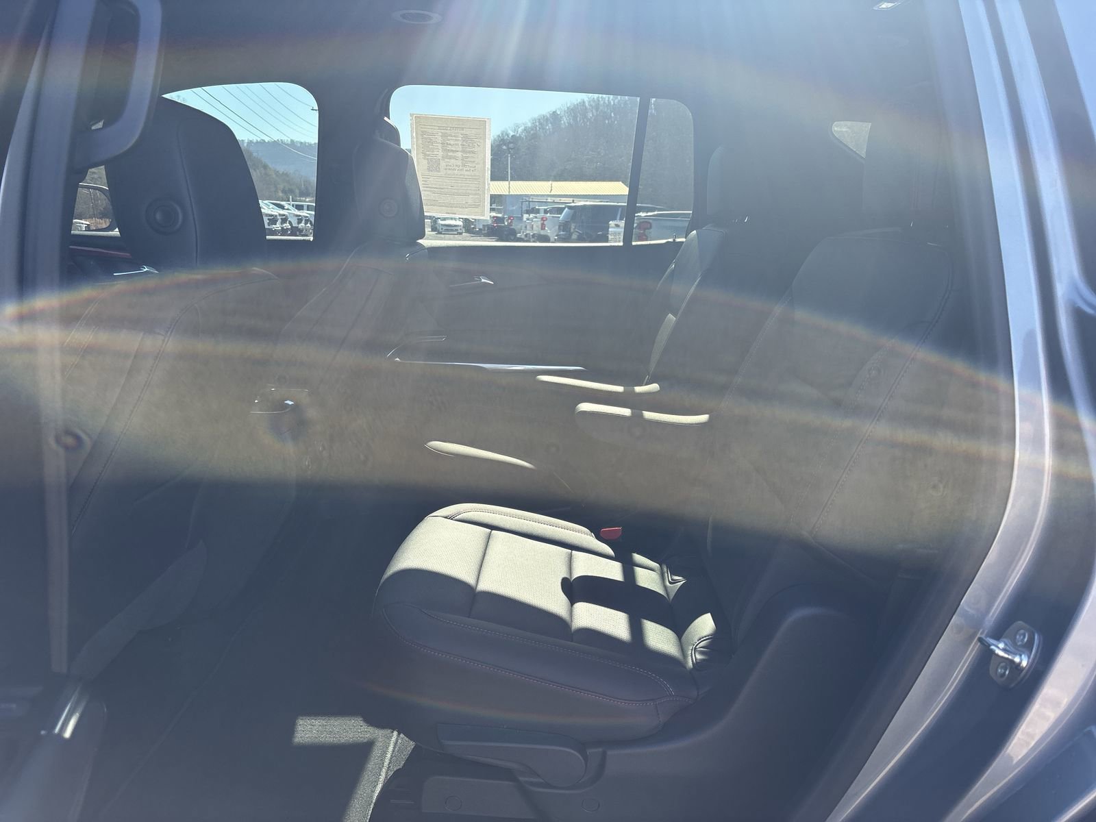 Used 2024 Chevrolet Traverse Z71 image 24
