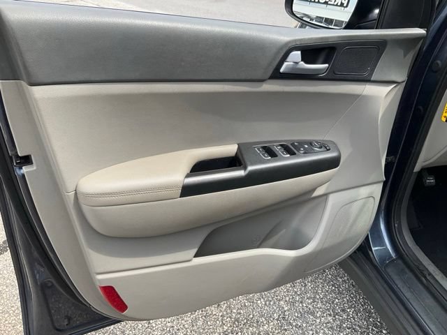 Used 2019 Kia Sportage LX w/ LX Popular Package FWD image 7