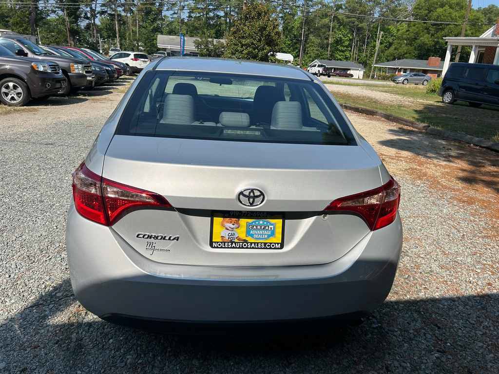 Used 2019 Toyota Corolla L FWD image 5