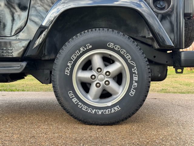 Used 1997 Jeep Wrangler Sahara image 15