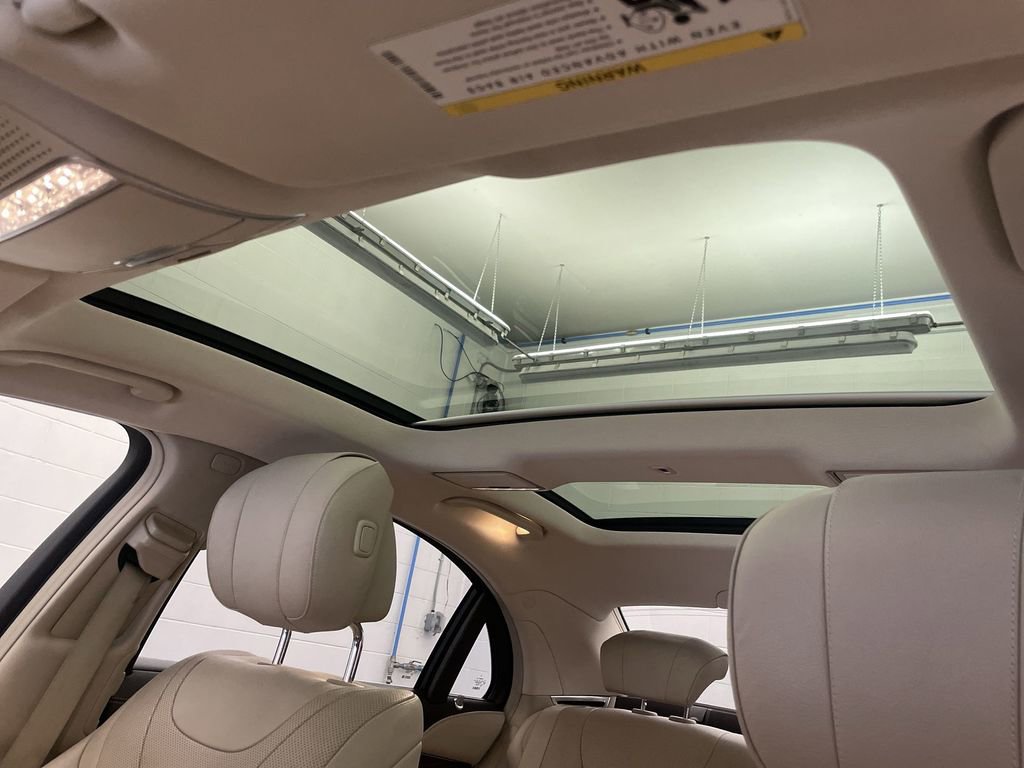 Used 2015 Mercedes-Benz S 550 4MATIC Sedan image 13