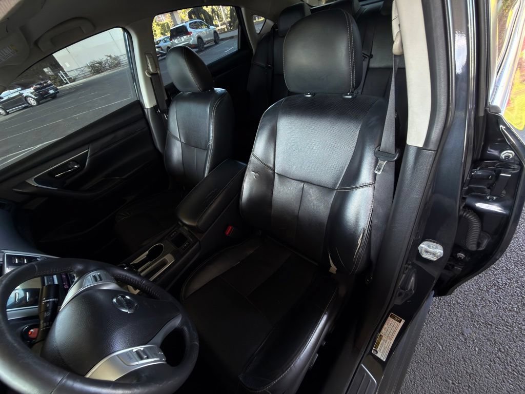 Used 2017 Nissan Altima 2.5 SL FWD image 18