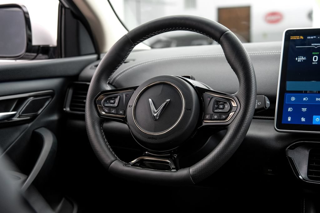 Used 2023 VinFast VF 8 Eco AWD/4WD image 20