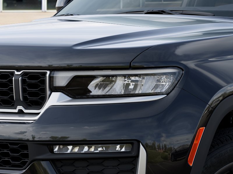 New 2027 Jeep Grand Cherokee Limited AWD/4WD image 10