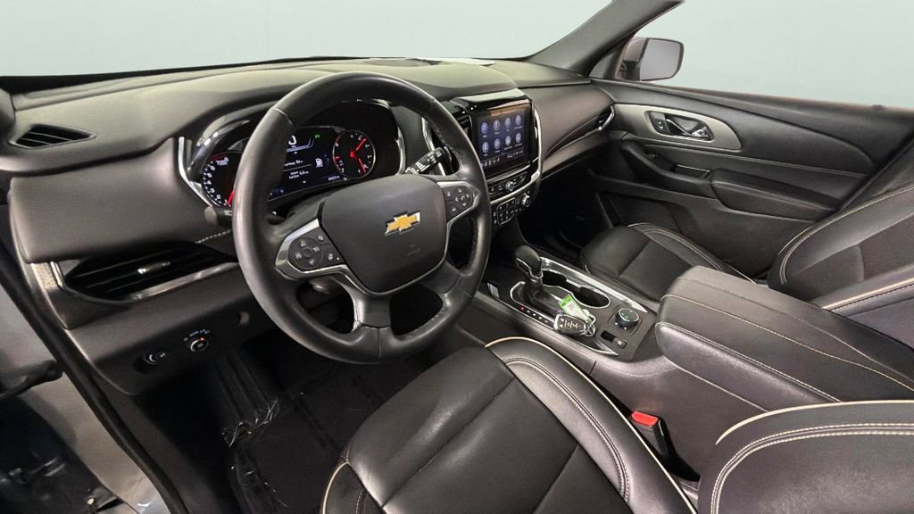 Certified 2023 Chevrolet Traverse Premier FWD image 18