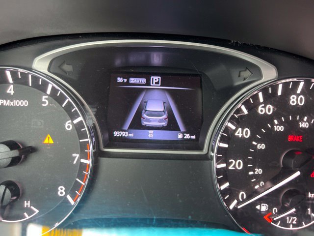 Used 2018 Nissan Pathfinder SV AWD/4WD image 13