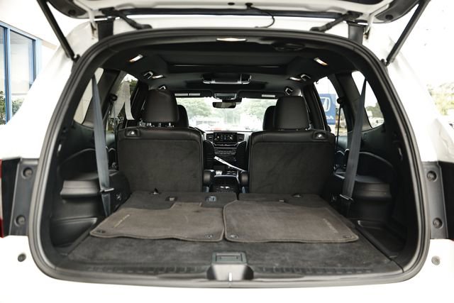 Used 2022 Honda Pilot Black Edition image 32
