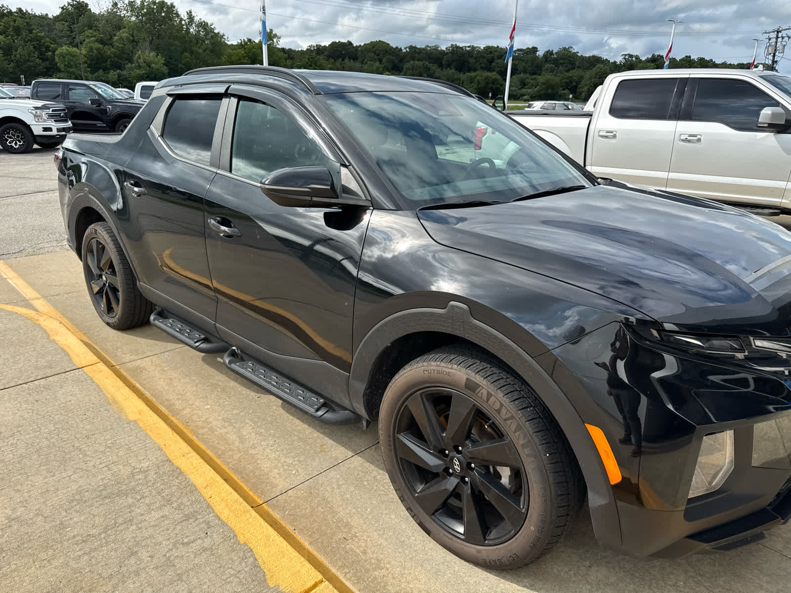 Used 2024 Hyundai Santa Cruz Night AWD/4WD image 4