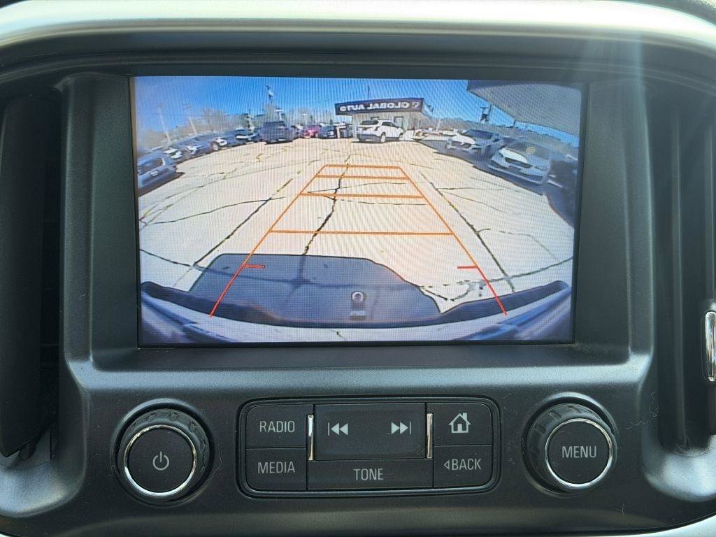 Used 2017 Chevrolet Colorado LT w/ LT Convenience Package AWD/4WD image 16