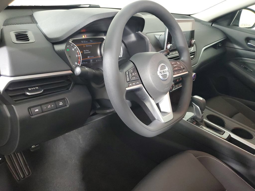 Used 2020 Nissan Altima 2.5 S FWD image 22