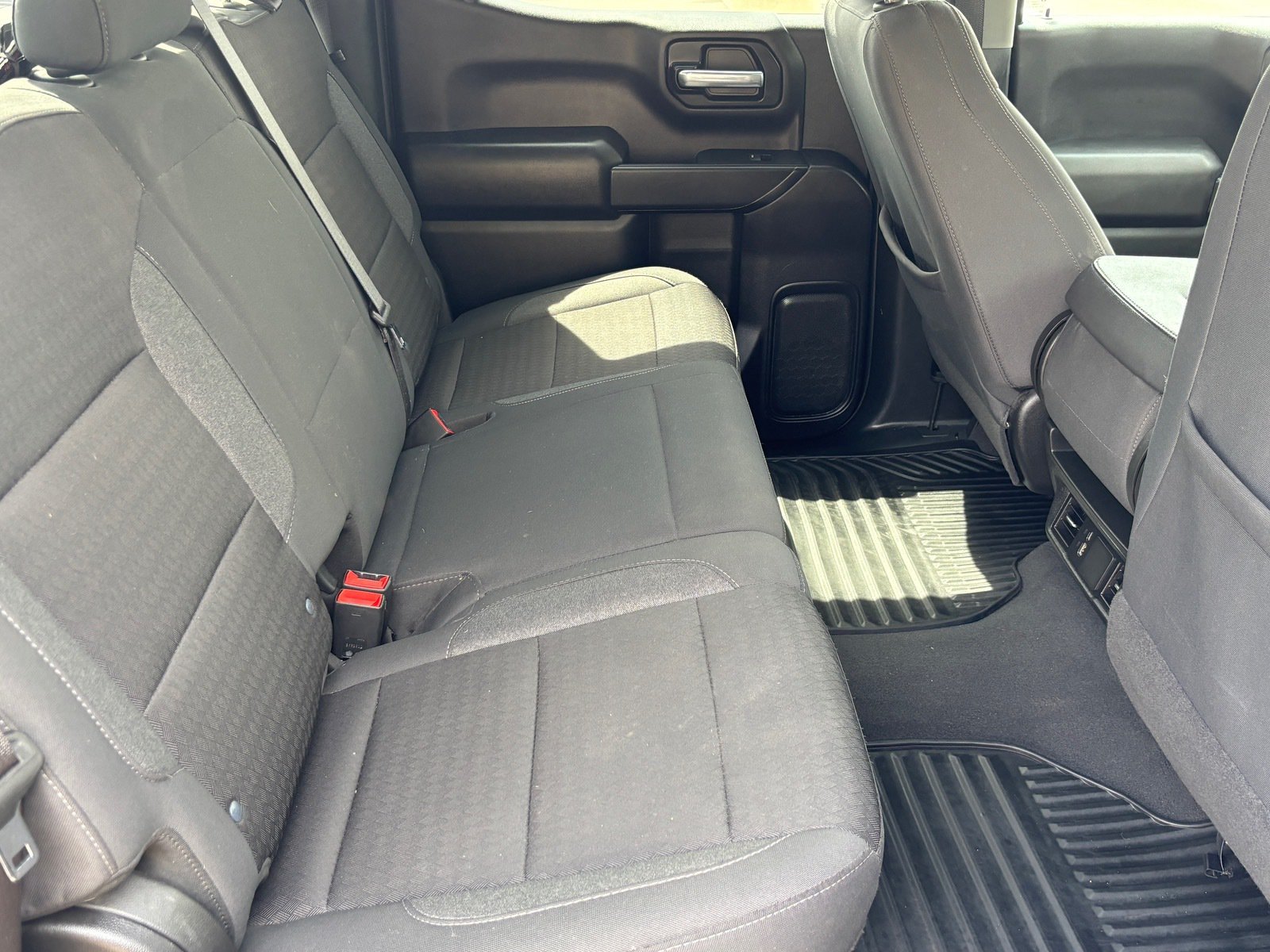 Used 2024 Chevrolet Silverado 1500 Custom w/ Turbomax Blackout Package AWD/4WD image 29