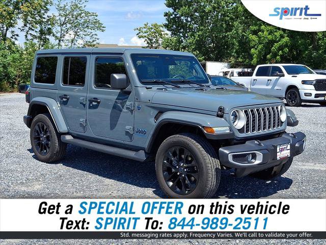 Certified 2025 Jeep Wrangler Unlimited Sahara AWD/4WD image 1