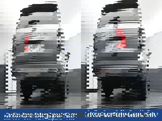 Used 2024 Ford Expedition XLT AWD/4WD image 36