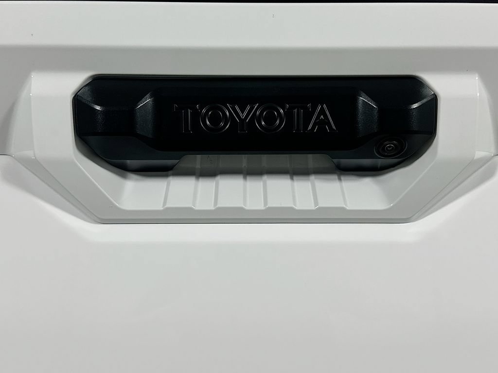 New 2026 Toyota Tundra SR5 AWD/4WD image 20
