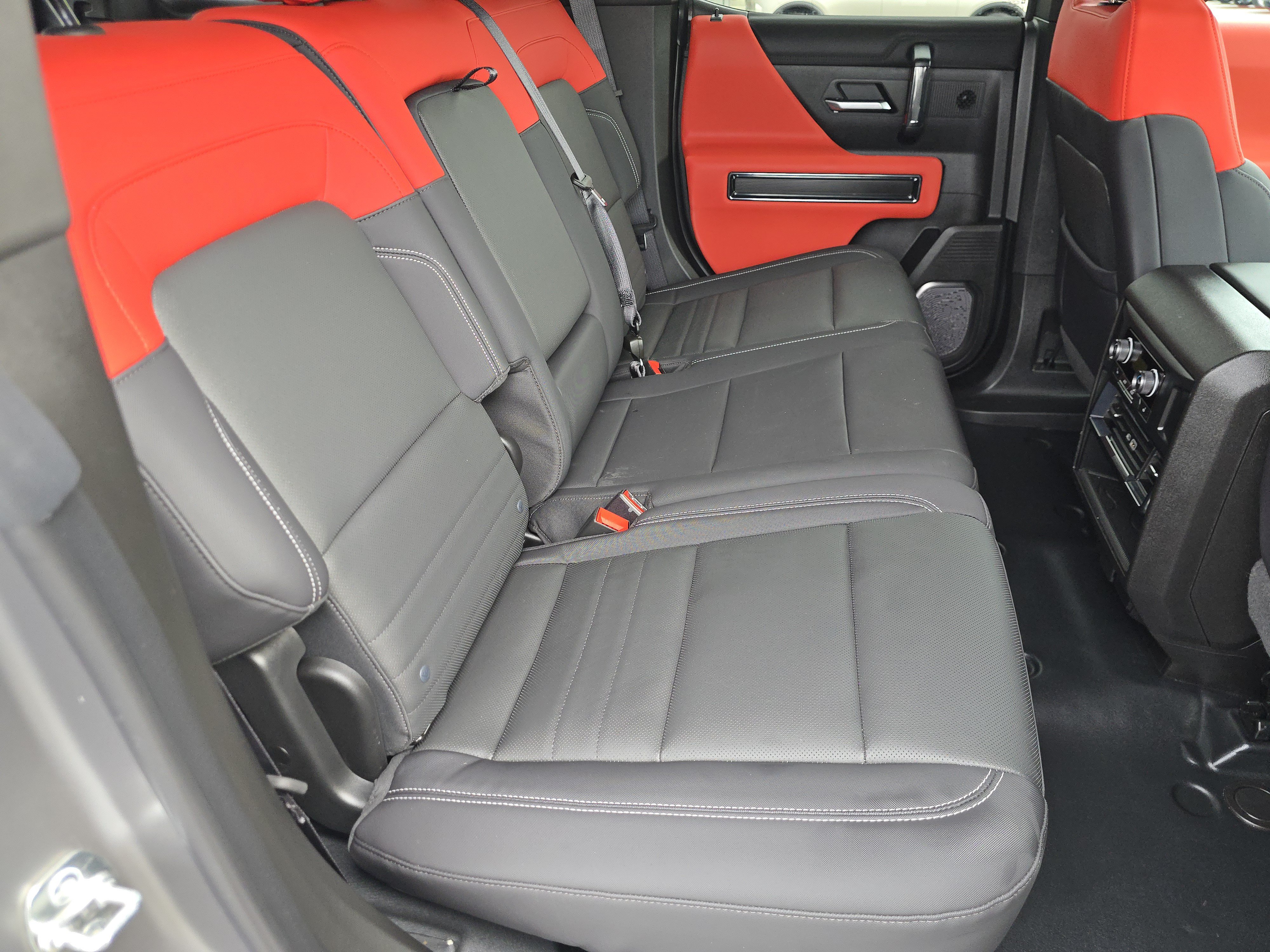 Used 2026 GMC Hummer EV 3X w/ Carbon Fiber Edition Package AWD/4WD image 17