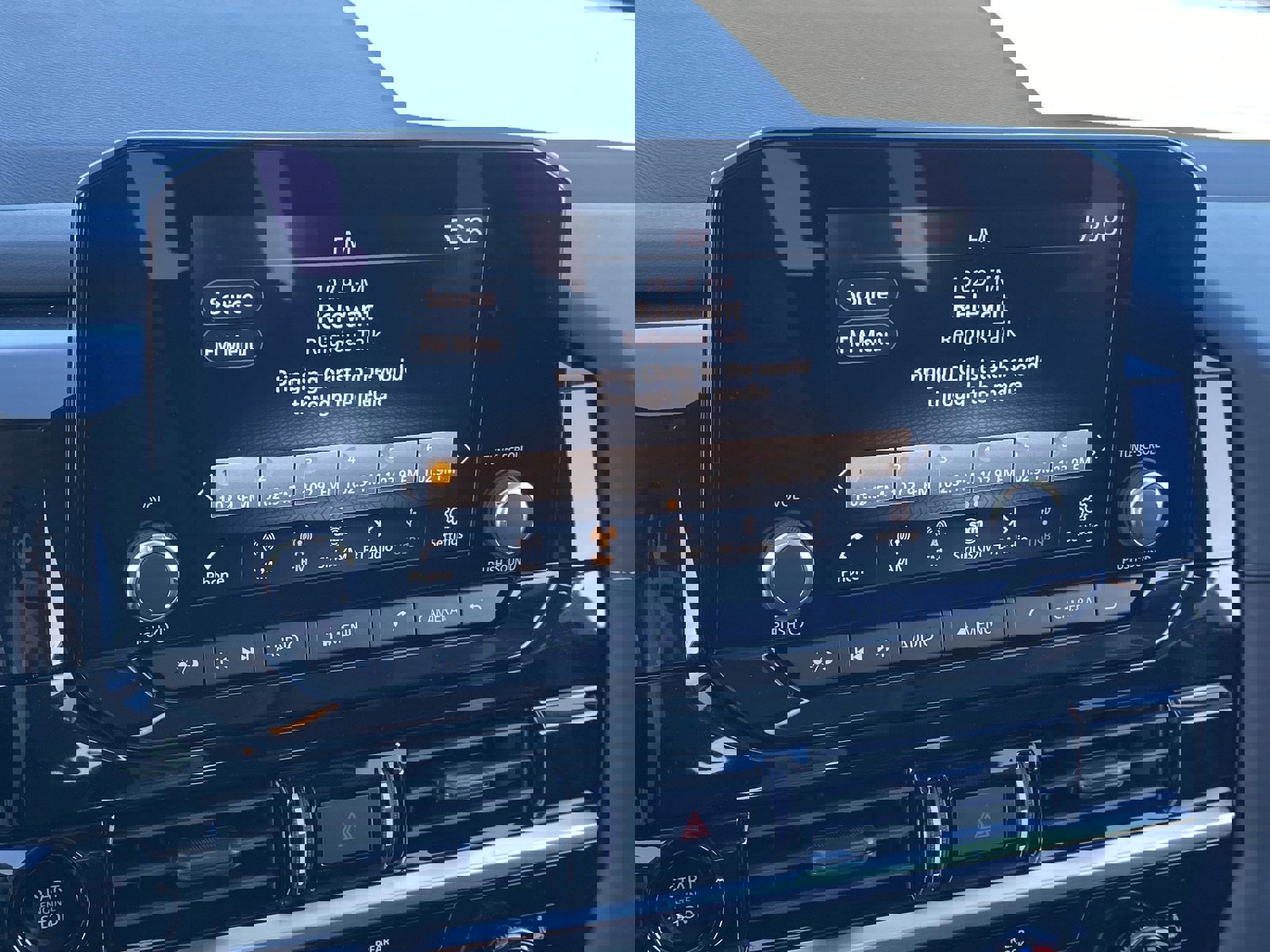 New 2025 Nissan Pathfinder SV image 27