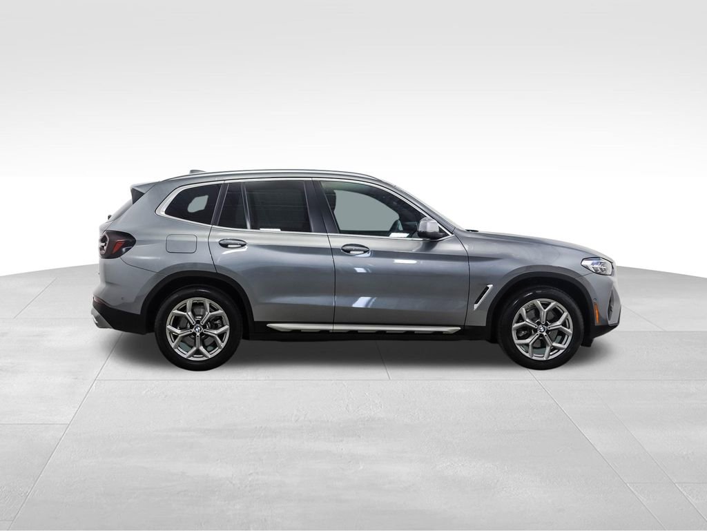 Certified 2024 BMW X3 xDrive30i w/ Premium Package image 6