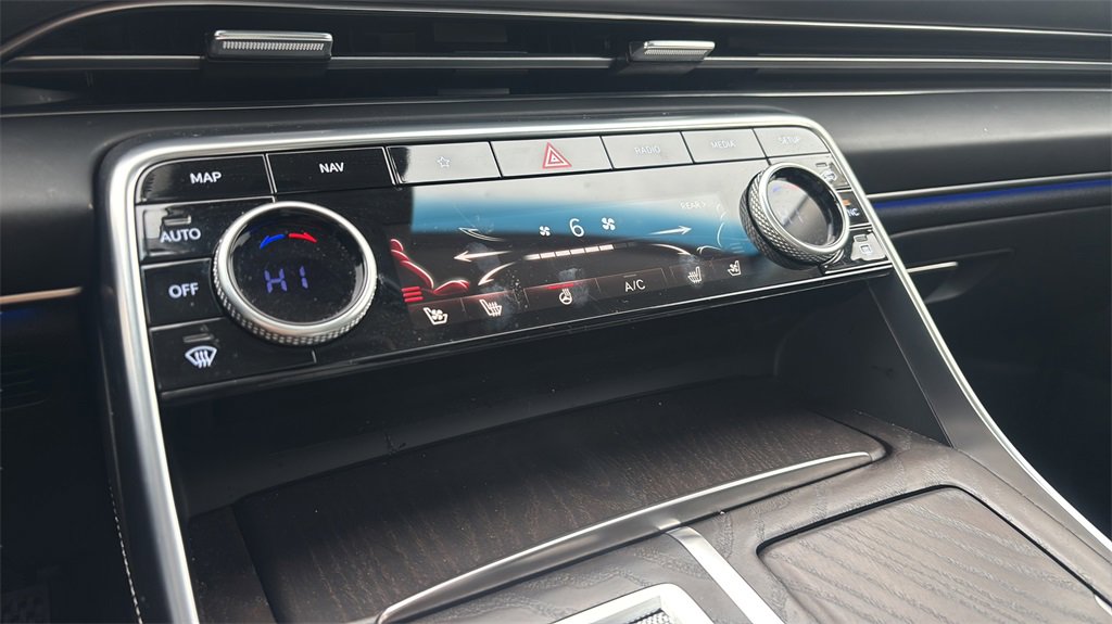 Used 2024 Genesis GV80 3.5T w/ Prestige Package image 24