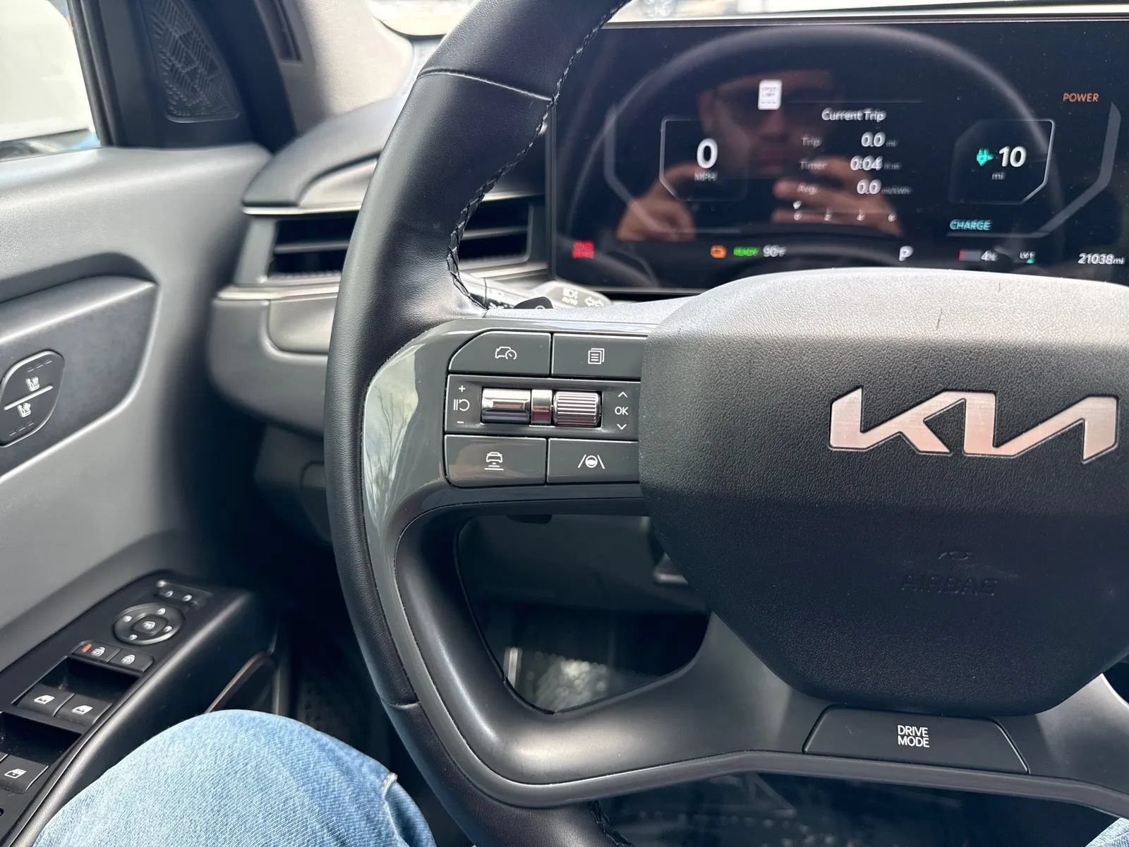 Used 2026 Kia EV9 Light RWD image 23