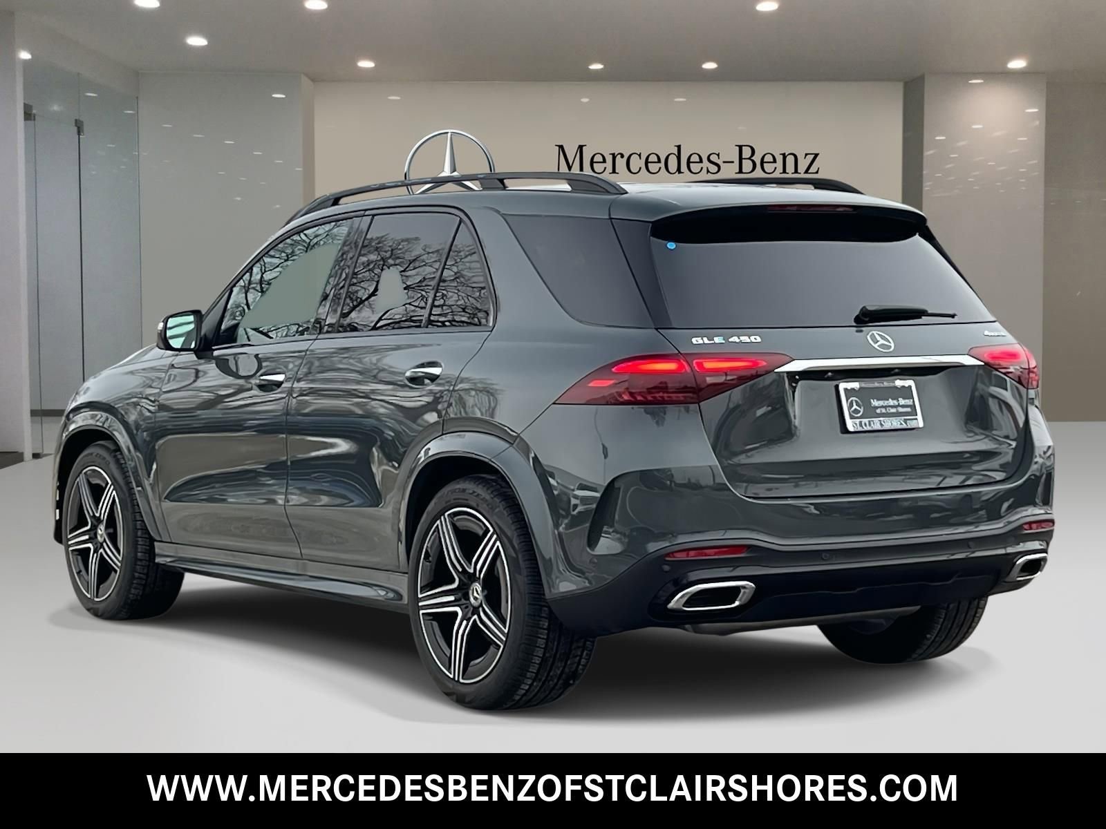 New 2026 Mercedes-Benz GLE 450 4MATIC image 3