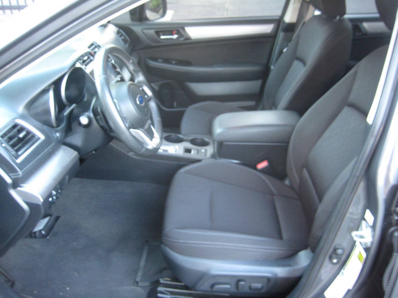 Used 2019 Subaru Legacy 2.5i Premium AWD/4WD image 17
