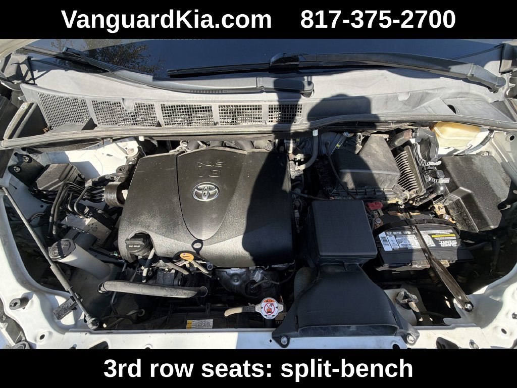 Used 2018 Toyota Sienna XLE Premium FWD image 21