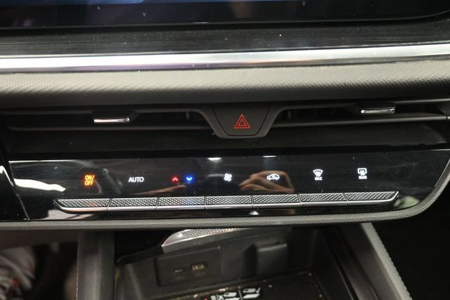 Used 2024 Buick Envision Preferred AWD/4WD image 20