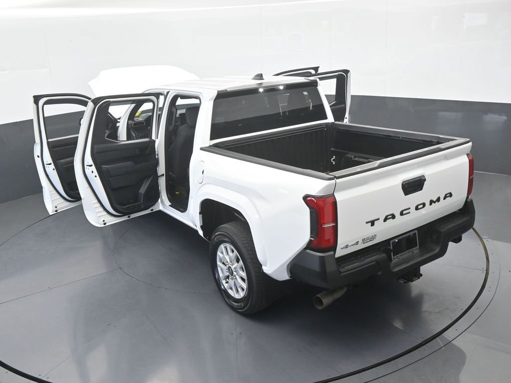 Used 2024 Toyota Tacoma SR AWD/4WD image 68
