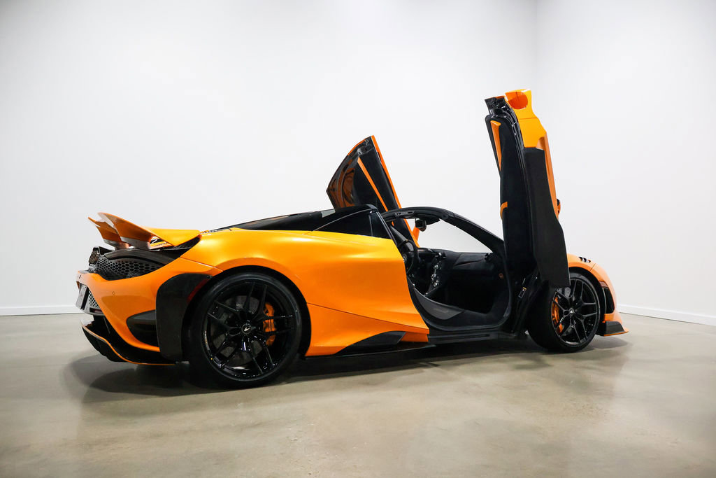 Used 2022 McLaren 765LT RWD image 69
