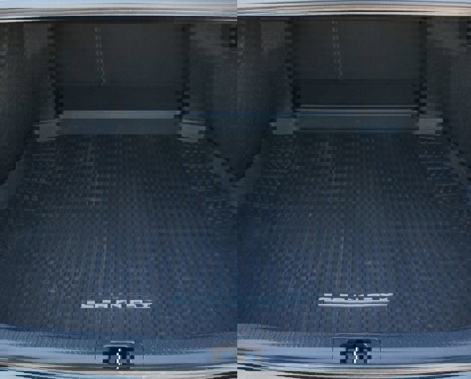 Used 2023 Toyota Camry XSE image 18