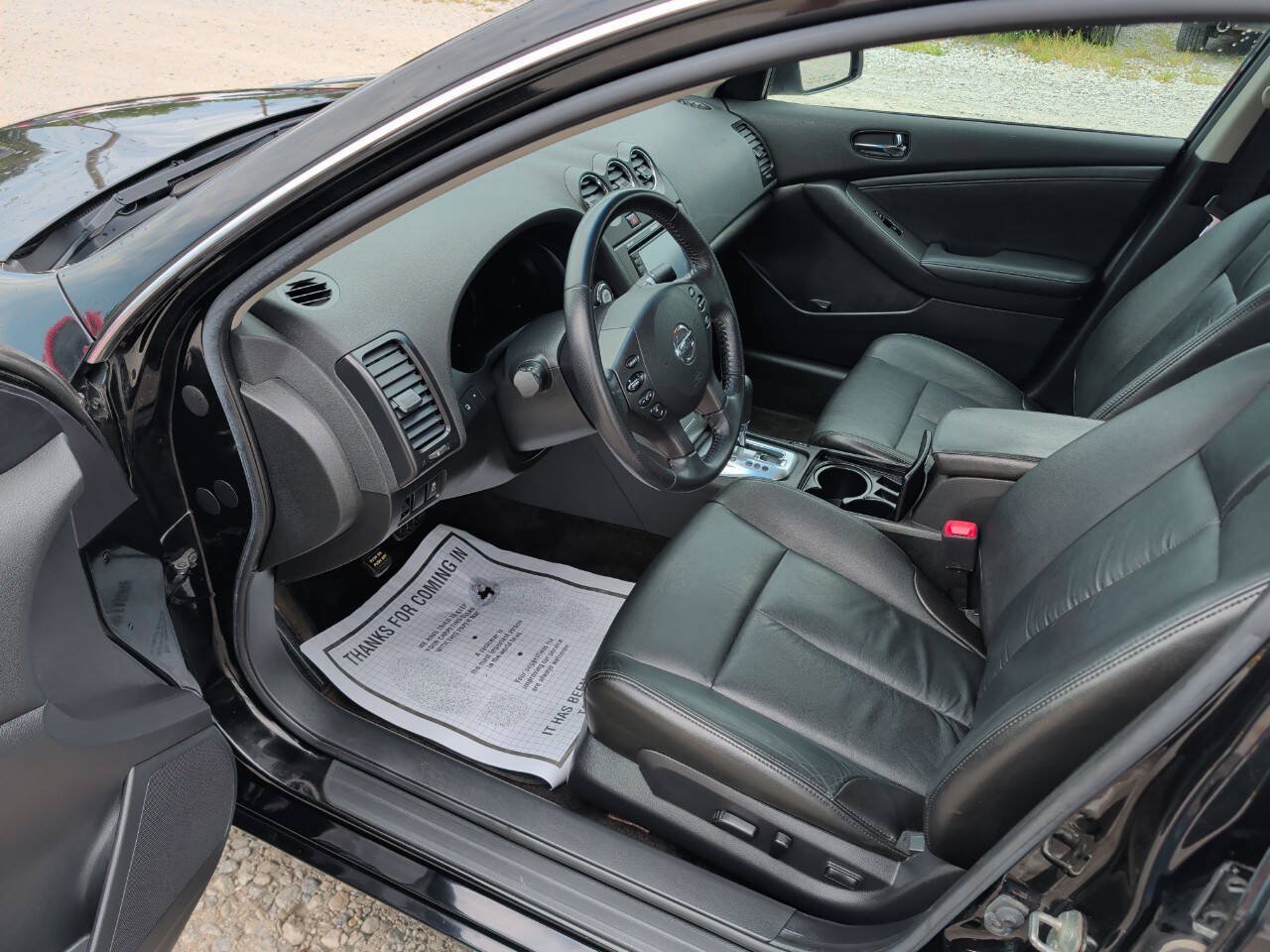 Used 2011 Nissan Altima 3.5 SR w/ 3.5SR Premium Pkg FWD image 16