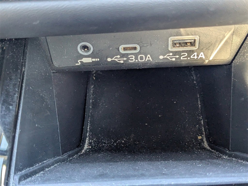 Used 2023 Subaru Legacy Premium image 22