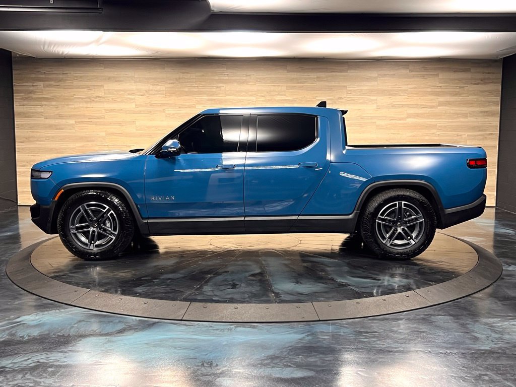 Used 2025 Rivian R1T Adventure Dual AWD/4WD image 18