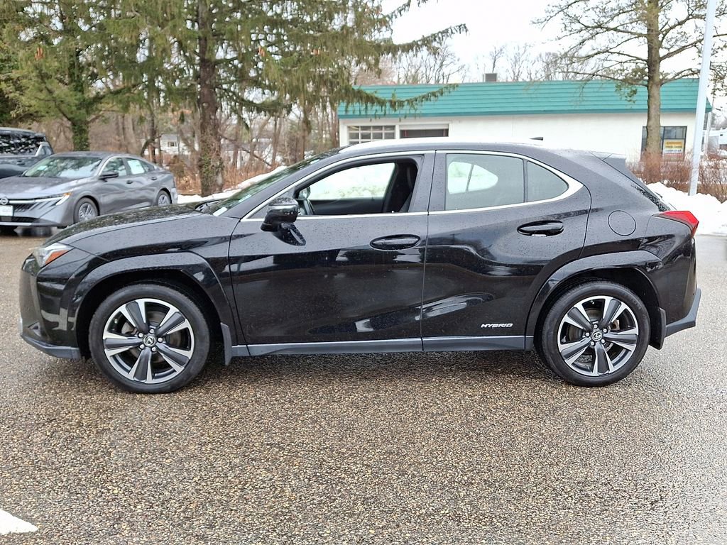 Used 2022 Lexus UX 250h w/ Premium Package image 5