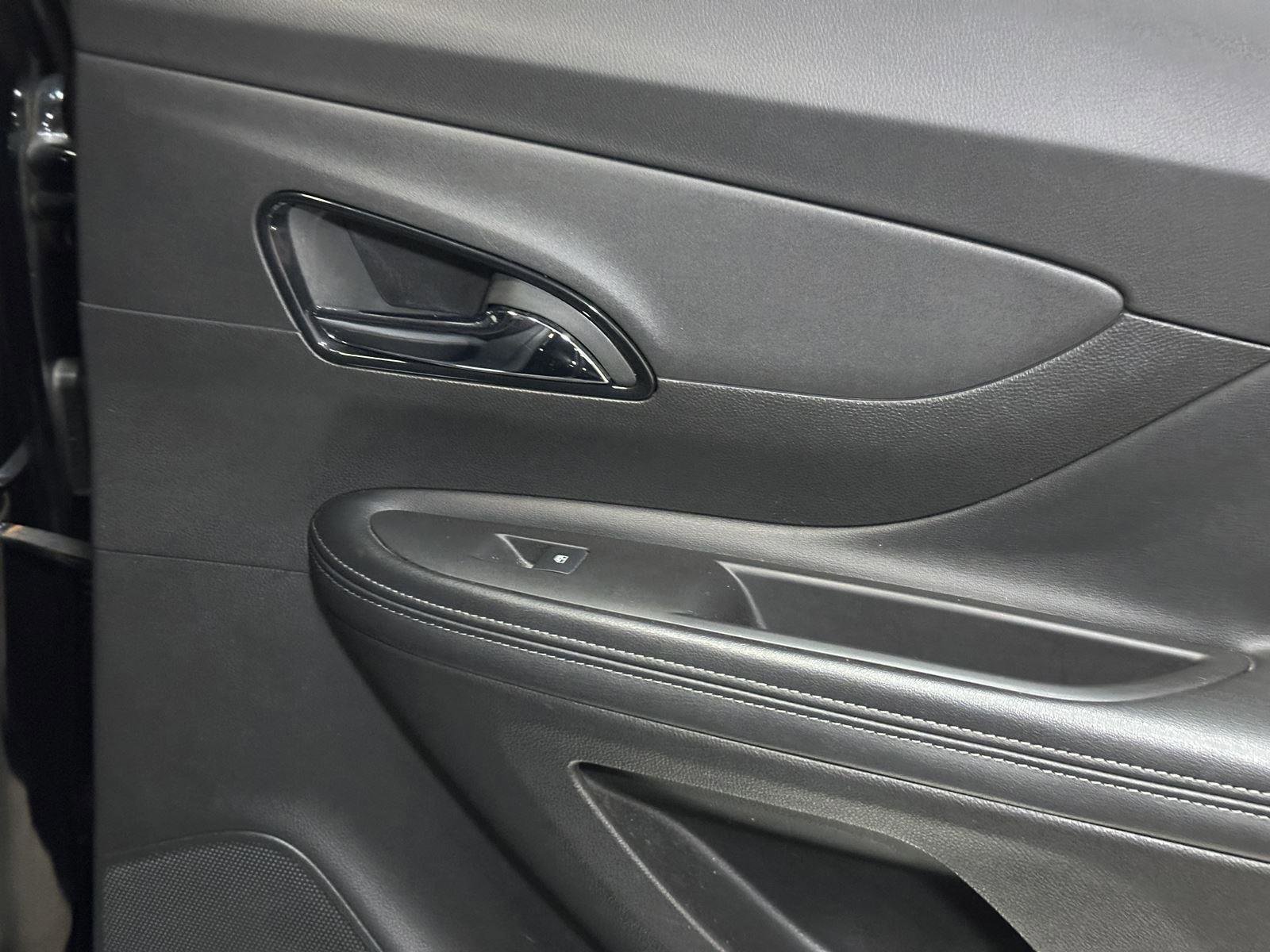 Used 2019 Buick Encore Preferred image 35