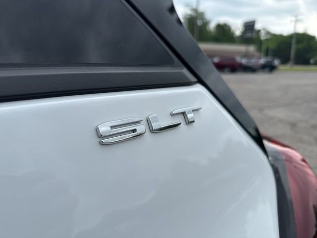 Used 2023 GMC Terrain SLT w/ LPO, Floor Liner Package FWD image 24