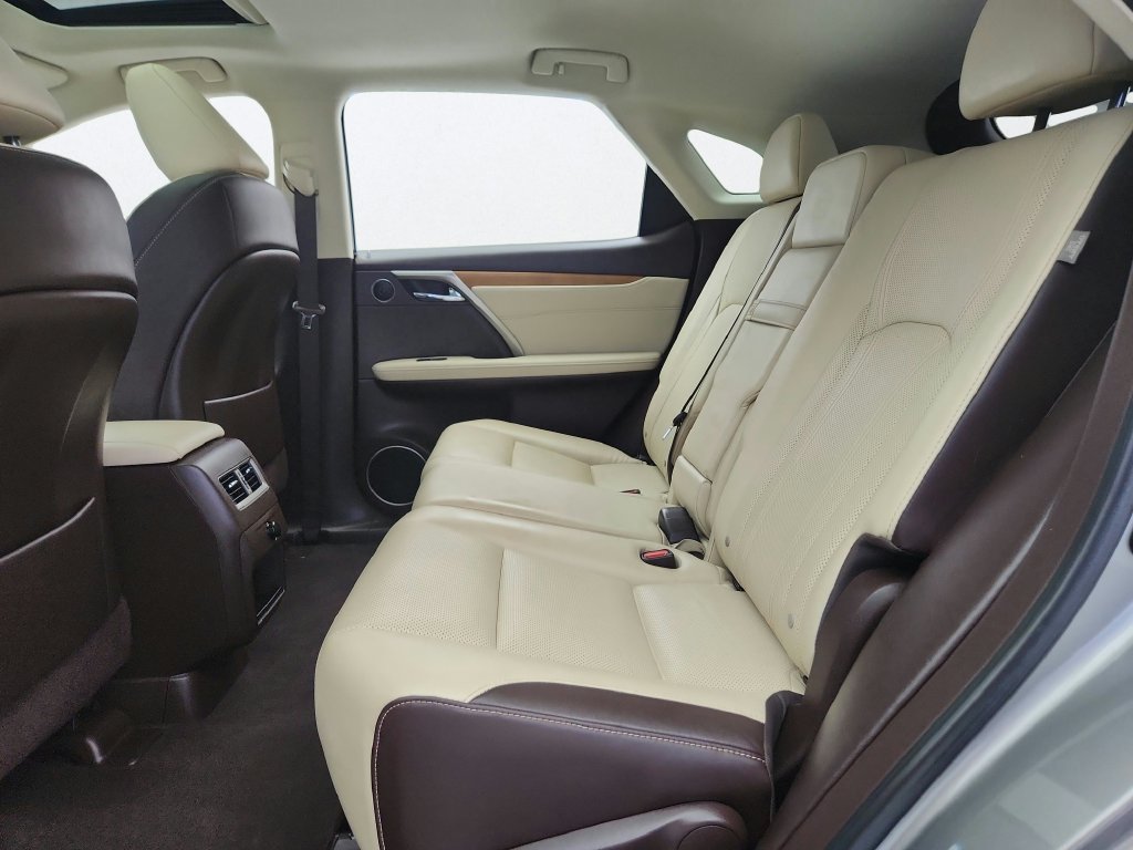 Used 2019 Lexus RX 450h AWD image 29