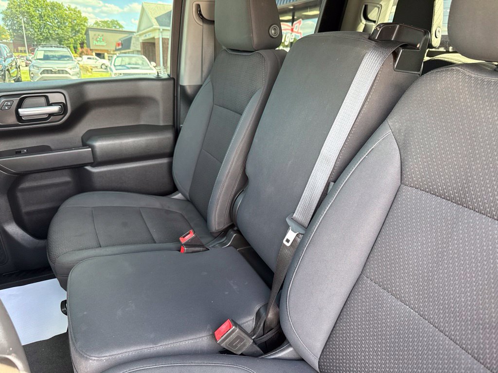 Used 2019 Chevrolet Silverado 1500 Custom Trail Boss w/ Custom Convenience Package AWD/4WD image 25