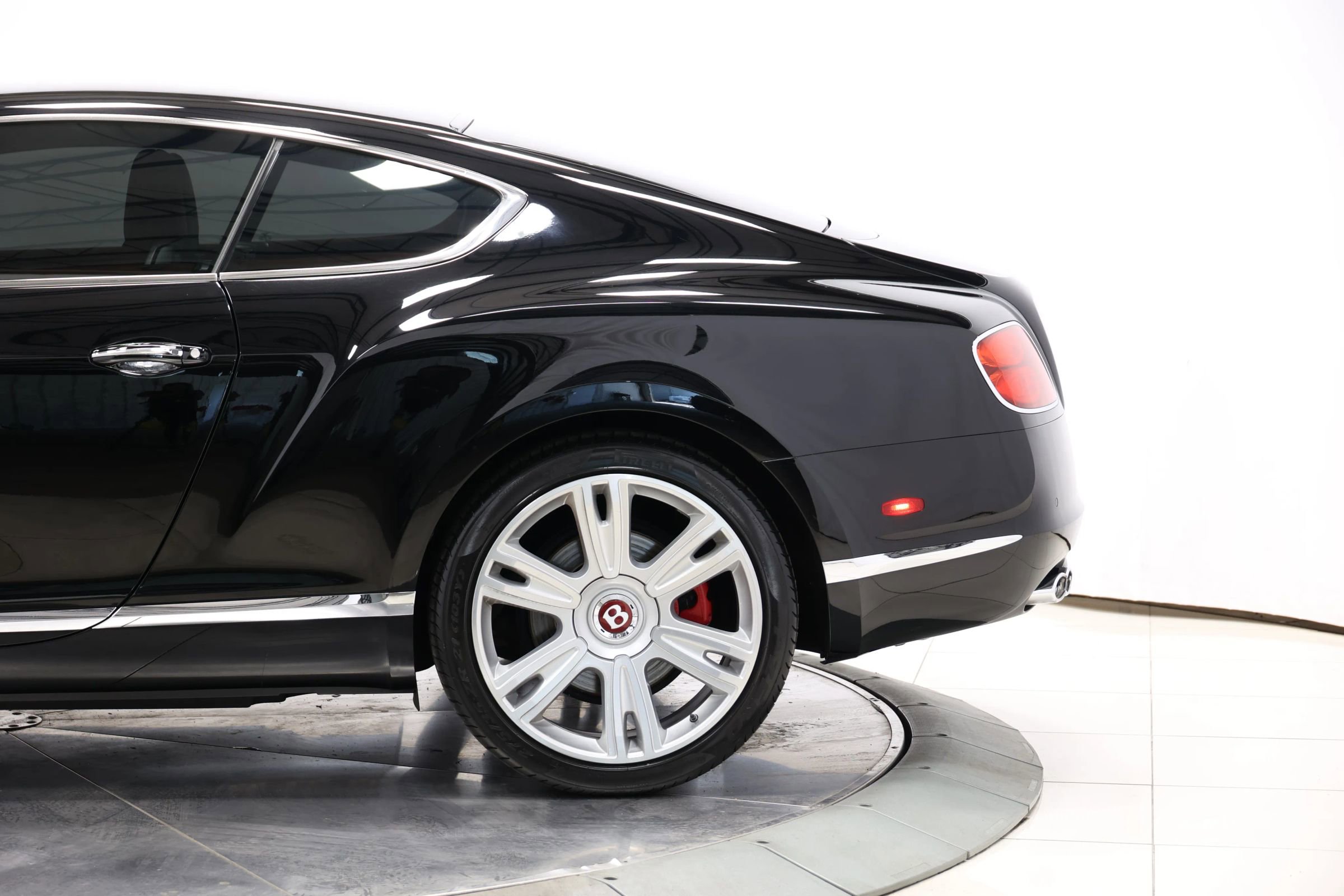 Used 2015 Bentley Continental GT AWD/4WD image 11