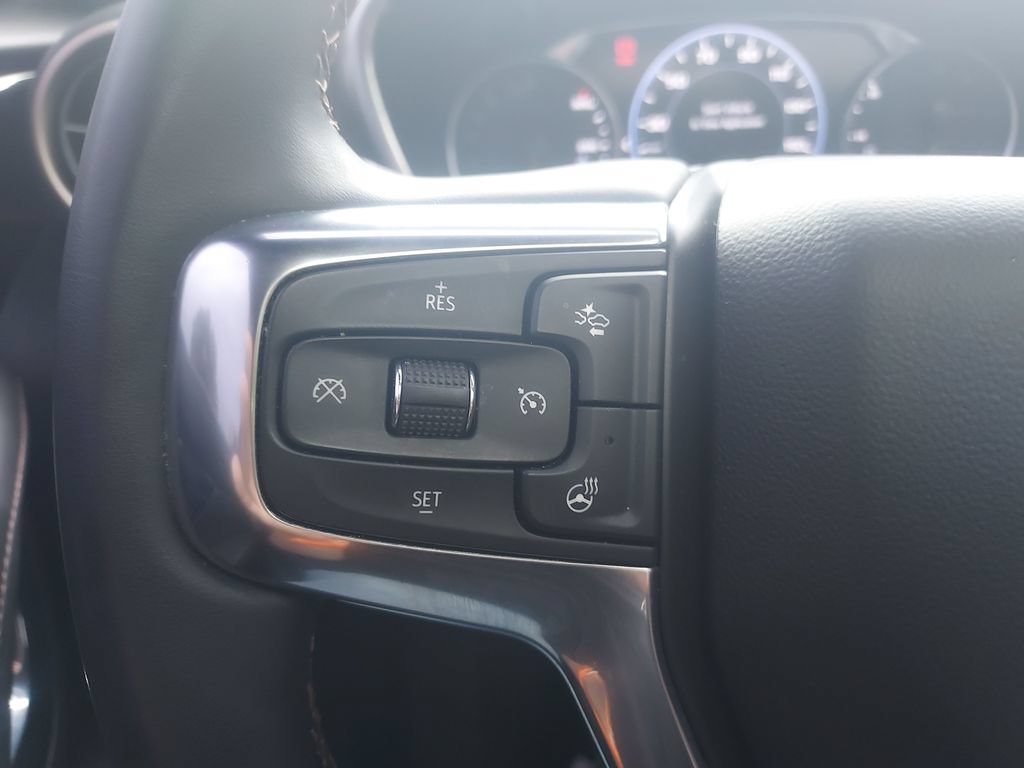 Used 2023 Chevrolet Blazer Premier FWD image 21