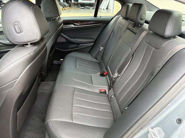 Used 2023 BMW 530i xDrive w/ Premium Package AWD/4WD image 15