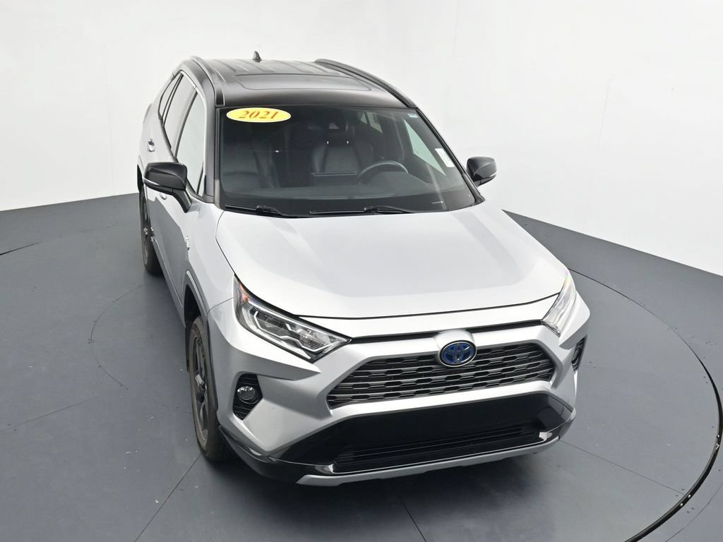Used 2021 Toyota RAV4 XSE AWD/4WD image 25