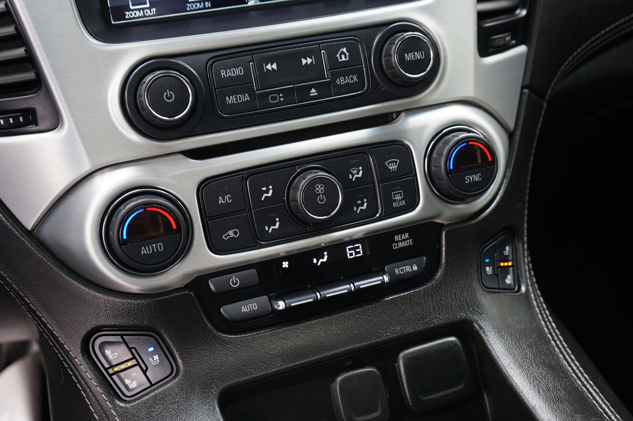 Used 2020 GMC Yukon SLT w/ Open Road Package AWD/4WD image 26