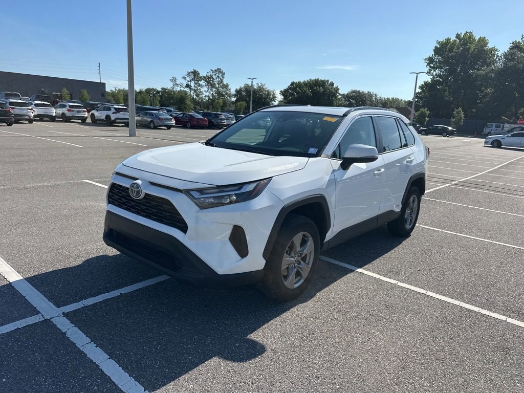 Used 2023 Toyota RAV4 XLE w/ Convenience Package AWD/4WD image 17