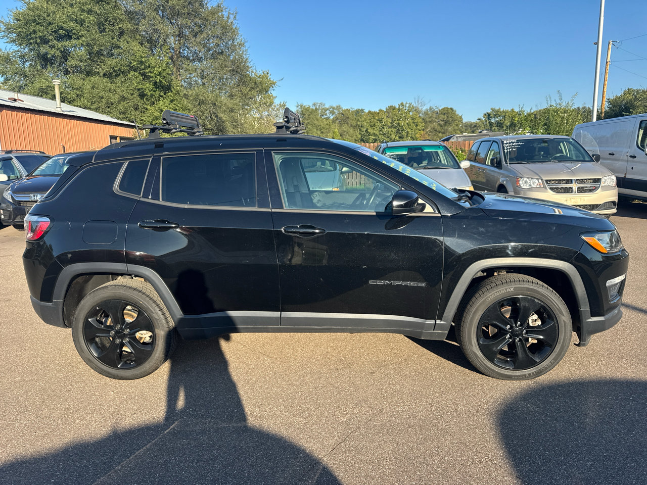 Used 2018 Jeep Compass Latitude image 4