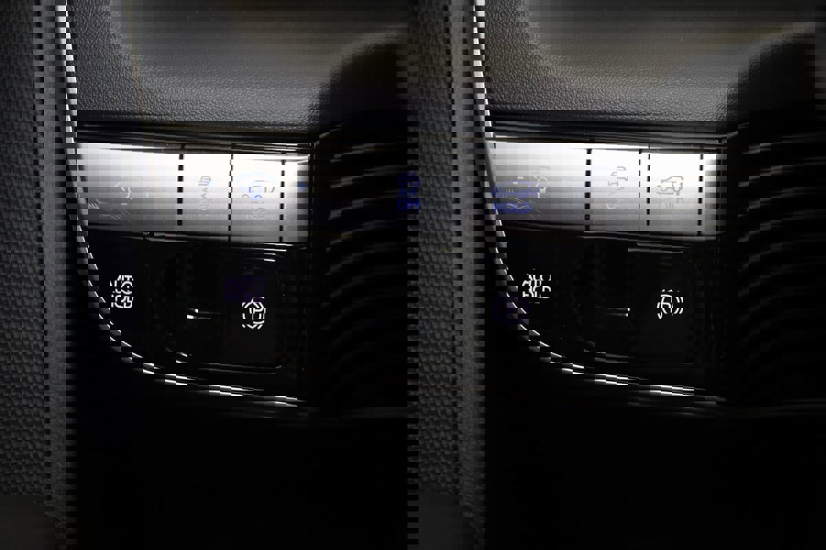 Used 2024 Hyundai Ioniq 5 SEL image 27