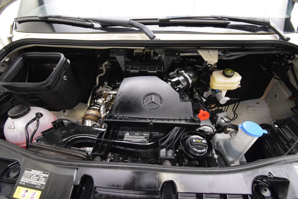 Used 2024 Mercedes-Benz Sprinter 2500 image 26