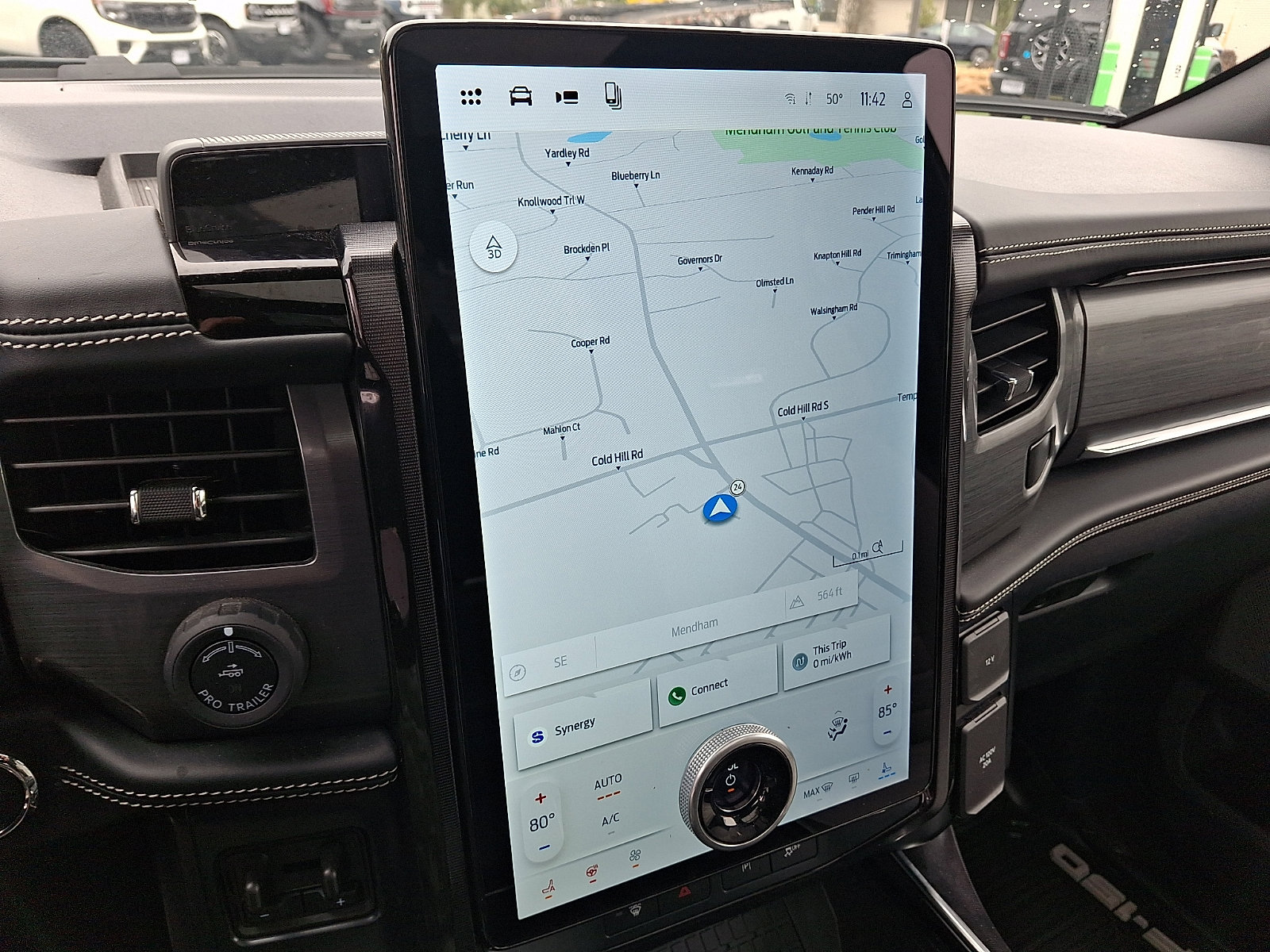 Used 2025 Ford F150 Lightning Platinum image 17