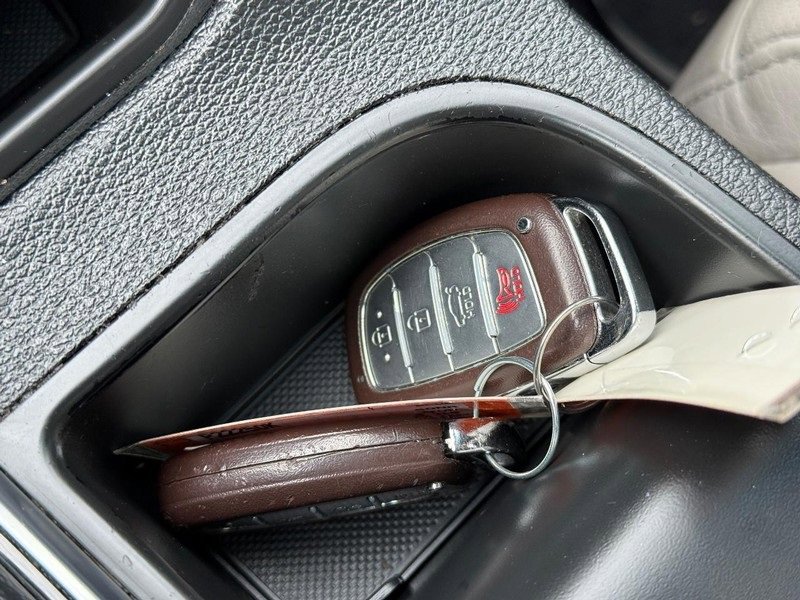 Used 2015 Hyundai Sonata Limited 2.0T image 31