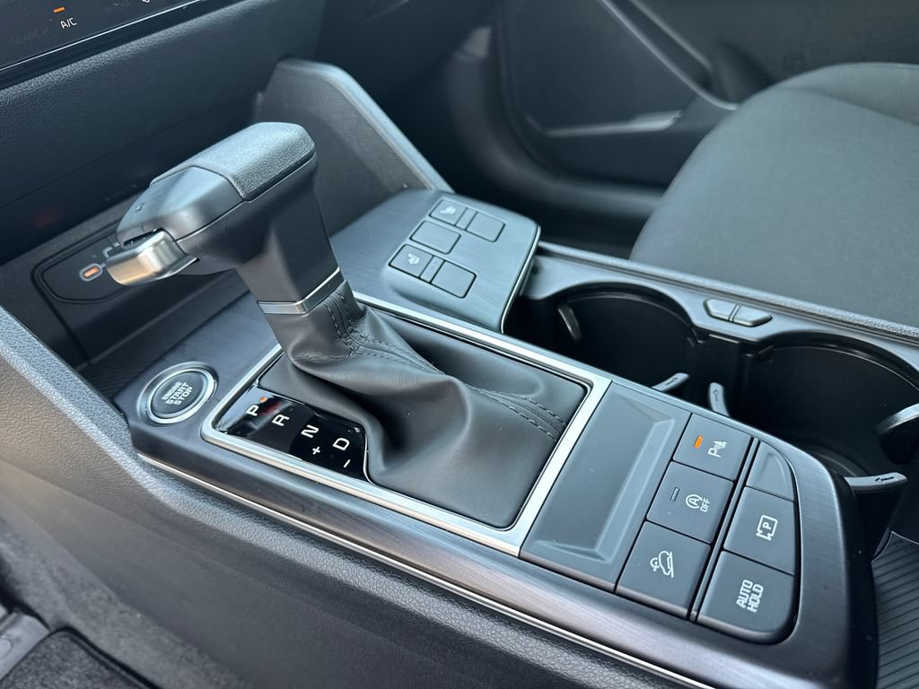 Used 2026 Kia Sportage LX w/ LX Convenience Package FWD image 30